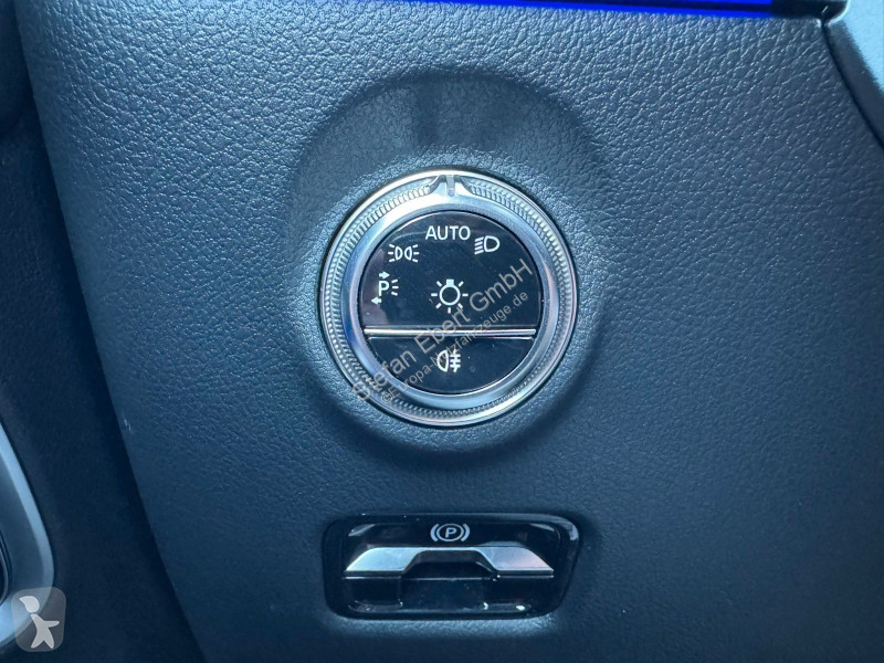 عربة نفعية Mercedes E 53 AMG...