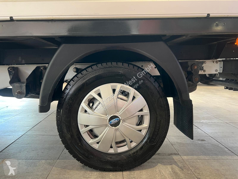 عربة نفعية Ford TDI Maxi DoKa...