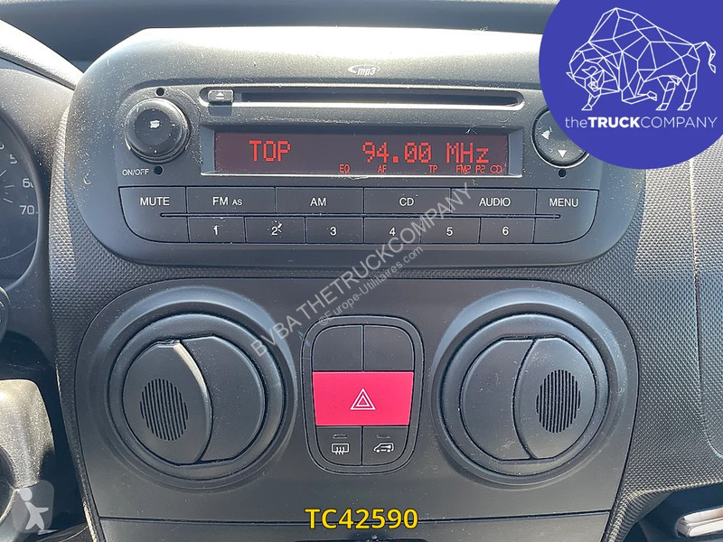 عربة نفعية Peugeot 1.2 HDI - AIRCO