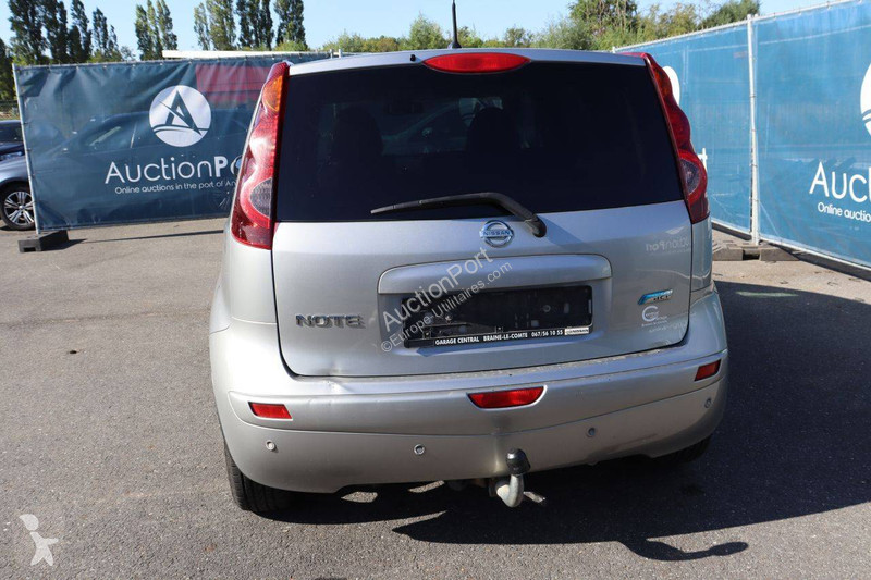 Veicolo commerciale Nissan