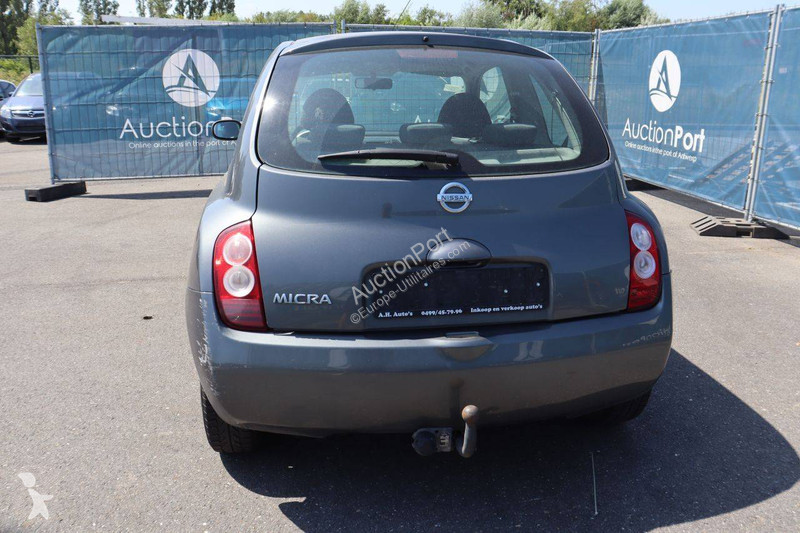 Furgoneta Nissan