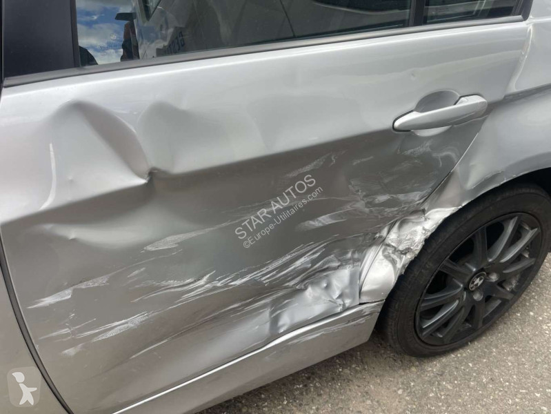 عربة نفعية BMW
