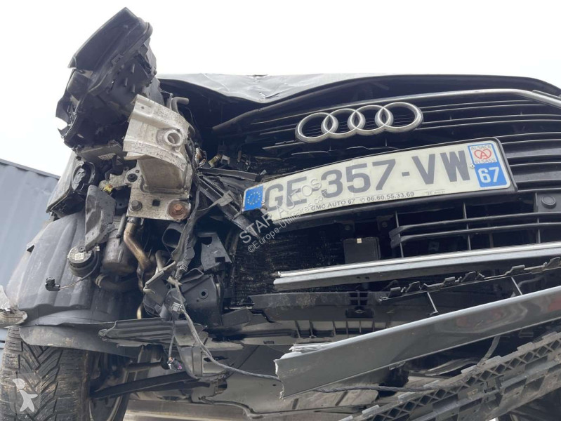 عربة نفعية Audi