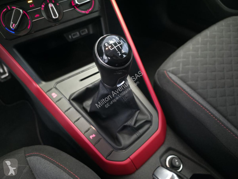 عربة نفعية Volkswagen POLO 1.0 TSI - 95  VI...