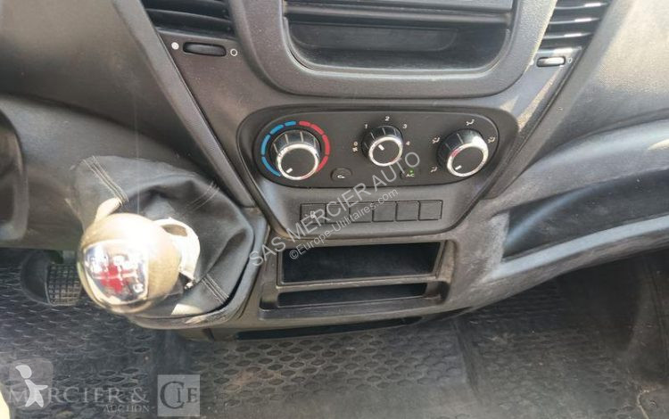 Furgoneta Iveco