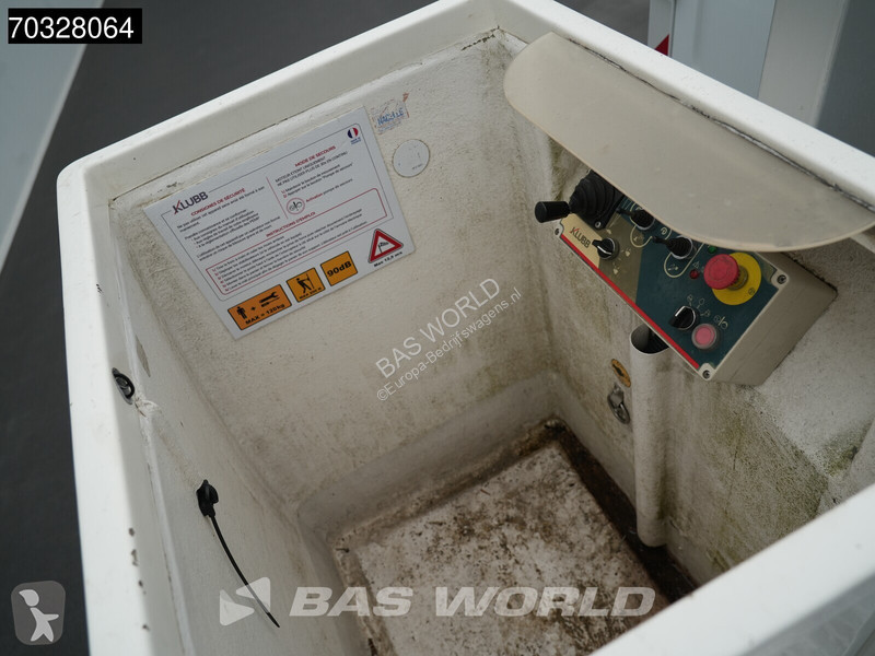 Furgoneta Renault Hoogwerker Werkhoogte 11,2m...