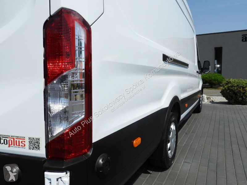 Samochód dostawczy Ford  TRANSIT