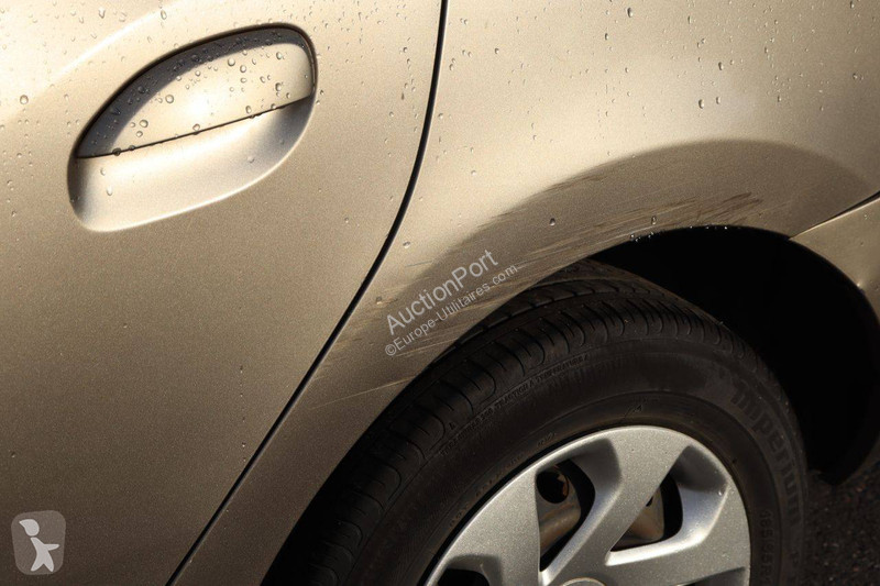 عربة نفعية Dacia
