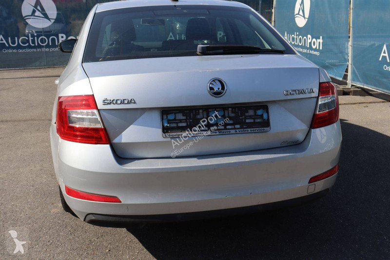 عربة نفعية Skoda
