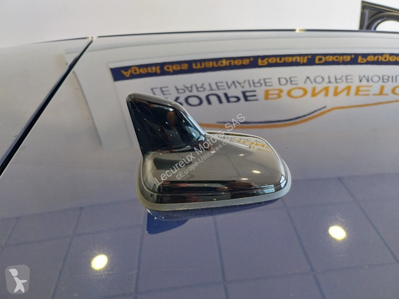 Nyttofordon Audi A3 (4) 40 TFSI e 204 S Tronic...