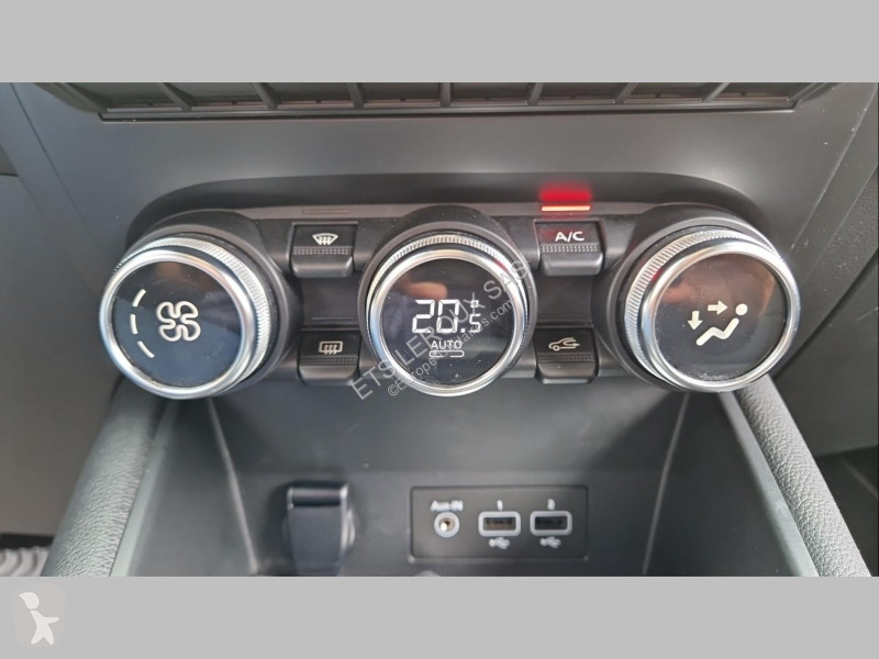 Renault CAPTUR Transporter