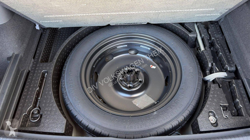 Samochód dostawczy Volkswagen Tiguan 1.5 eTSI...
