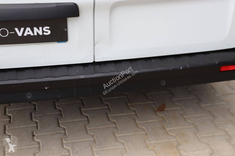Furgoneta Nissan