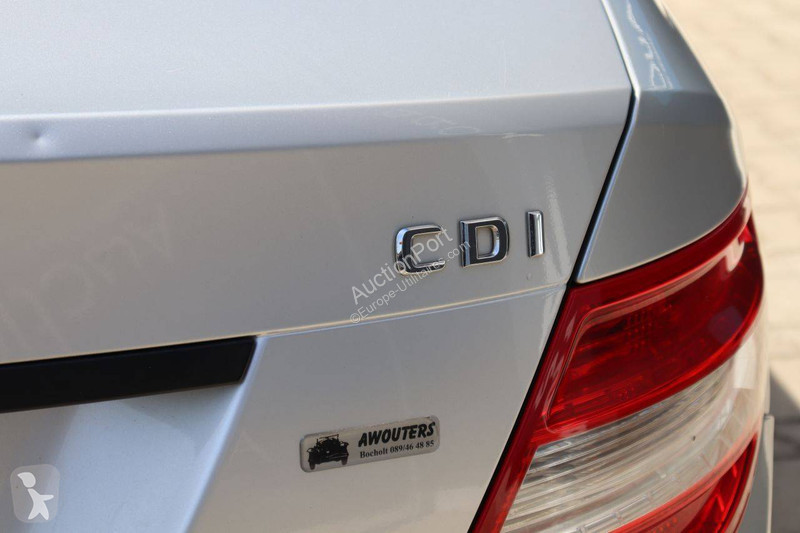 عربة نفعية Mercedes CDI C-Klasse
