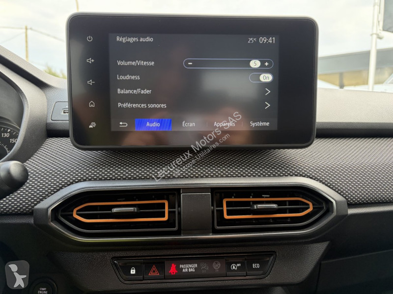 عربة نفعية Dacia (3) Stepway Confort TCe 90