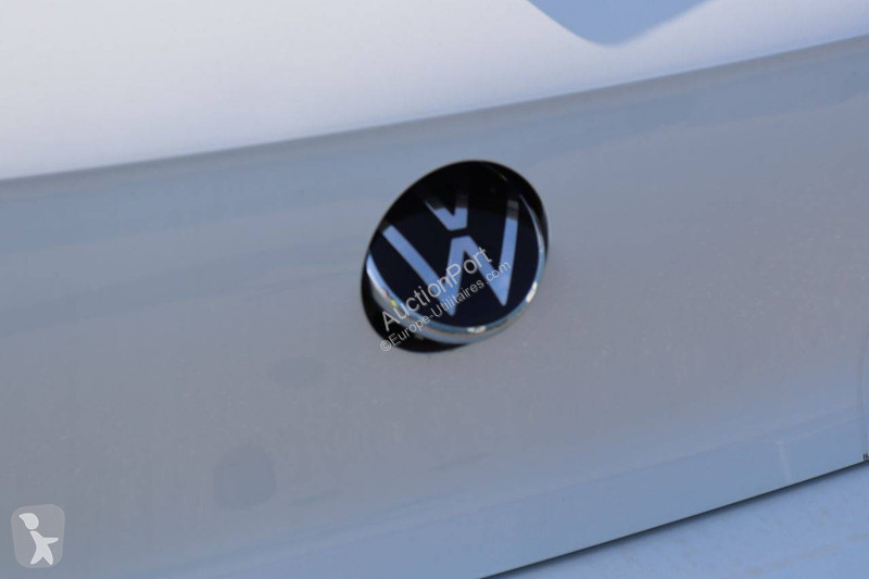 عربة نفعية Volkswagen VIII