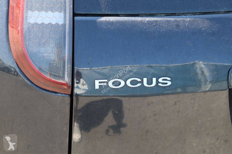 عربة نفعية Ford