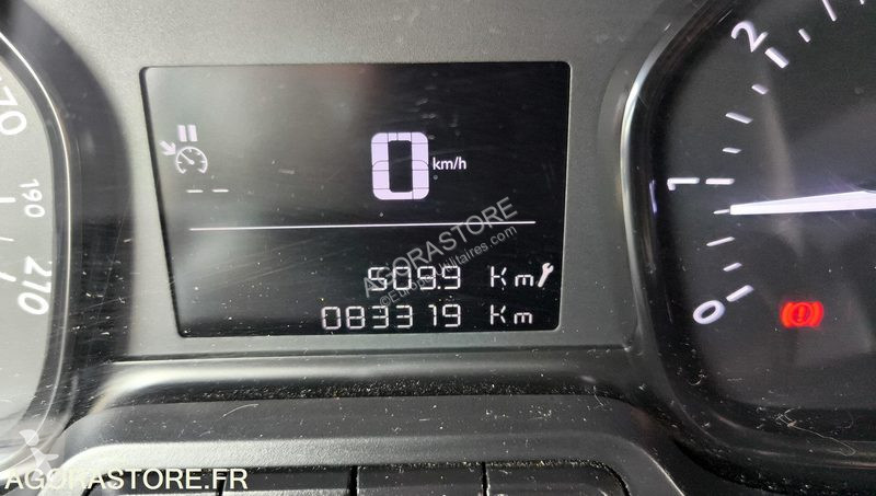 Véhicule utilitaire Opel ZAFIRA