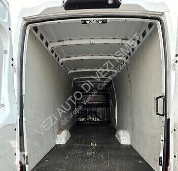 Veicolo commerciale Iveco