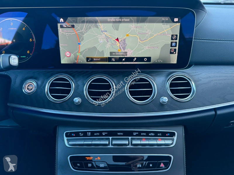 Mercedes E 300 d  T 4M A...