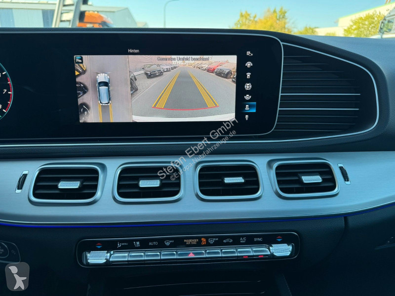 Mercedes 450 AMG...