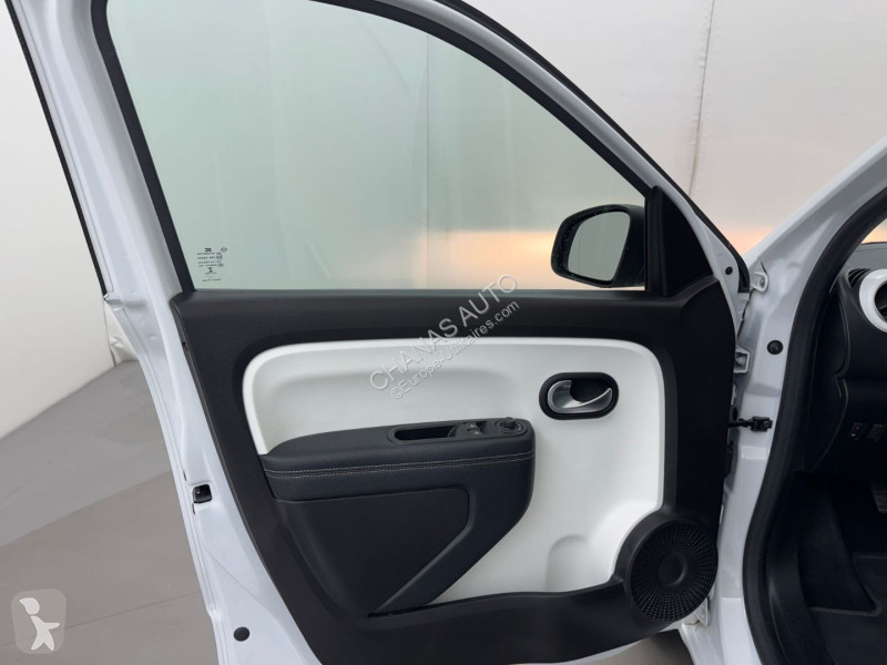 Лекотоварен автомобил Renault 0.9 TCe 95 Intens