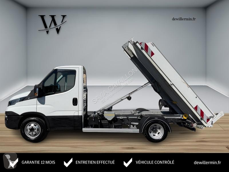 Véhicule utilitaire Iveco Châssis (2014->)...
