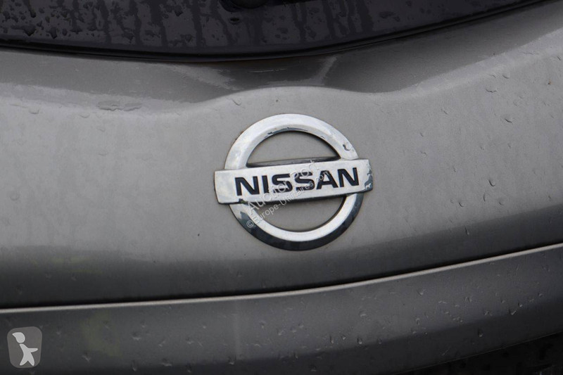 Véhicule utilitaire Nissan