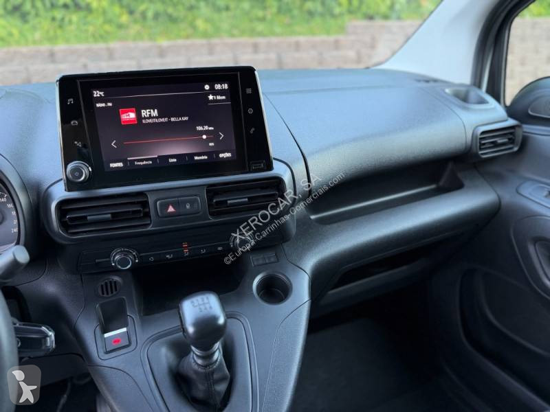 Véhicule utilitaire Opel 1.5 CDTi 100HP 3L