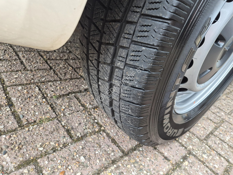 Véhicule utilitaire Mercedes 419 CDI/ 3.0 V6/...
