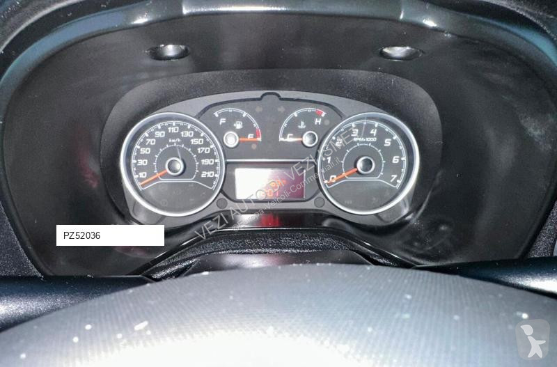 Véhicule utilitaire Fiat doblo