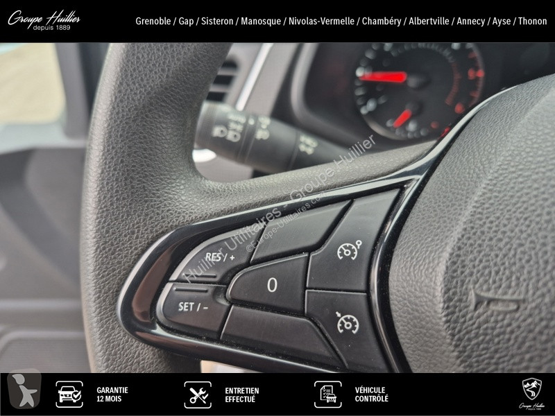 Veículo utilitário Renault Fourgon L2H1 3T RED...