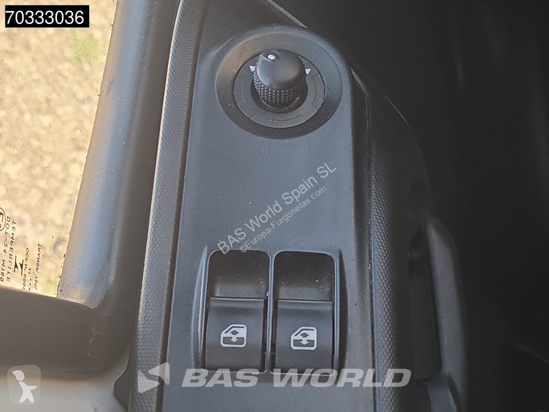 Véhicule utilitaire Iveco 35C18 3.0L Automático...