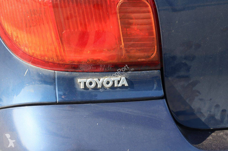 Véhicule utilitaire Toyota