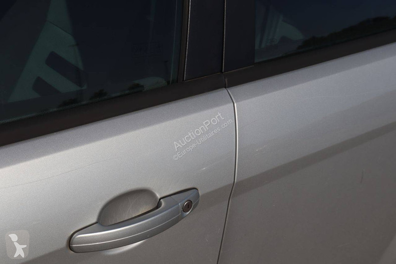 Véhicule utilitaire Ford