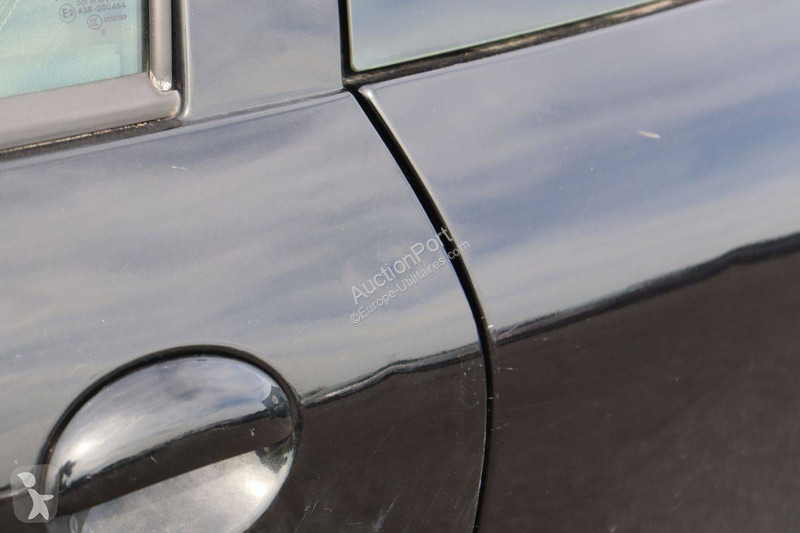 Véhicule utilitaire Peugeot