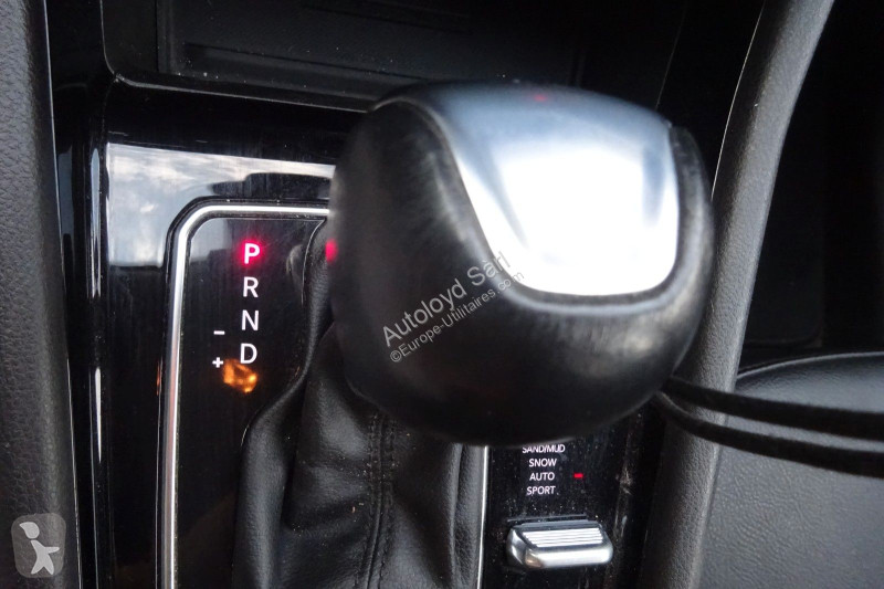 Véhicule utilitaire Jeep COMPASS 1,3 I 130 BVA...