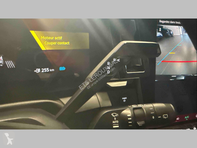Véhicule utilitaire Renault MEGANE E-TECH