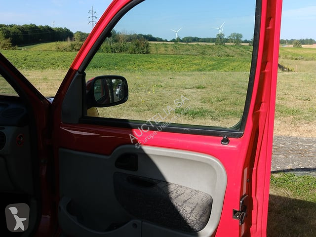 Véhicule utilitaire Renault 4X4
