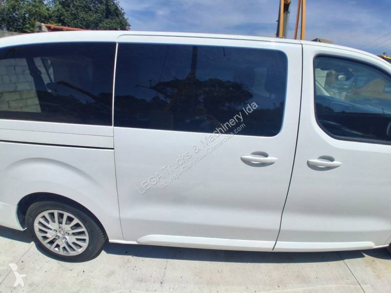 Véhicule utilitaire Peugeot