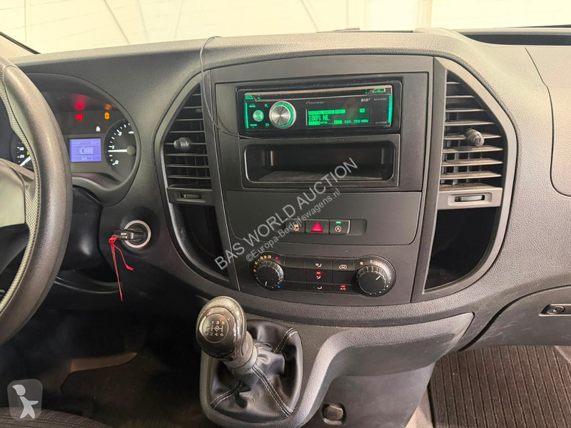Véhicule utilitaire Mercedes Lang Vito