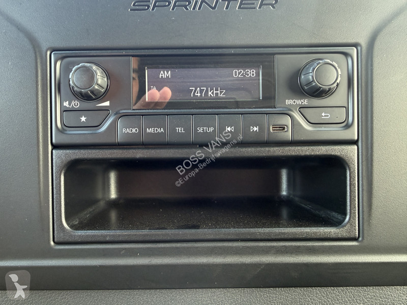 Véhicule utilitaire Mercedes 312 55kWh L2H2...