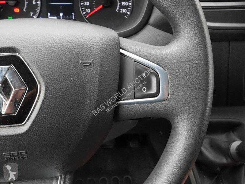 Furgoneta Renault 135PK