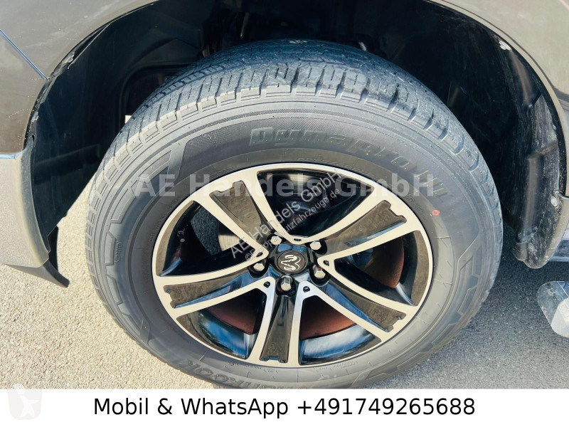 Лекотоварен автомобил Dodge RAM 1500 Classic...