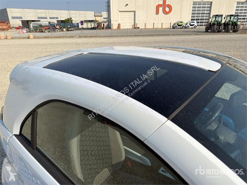 Коммерческий автомобиль  XEV Yoyo Electric...