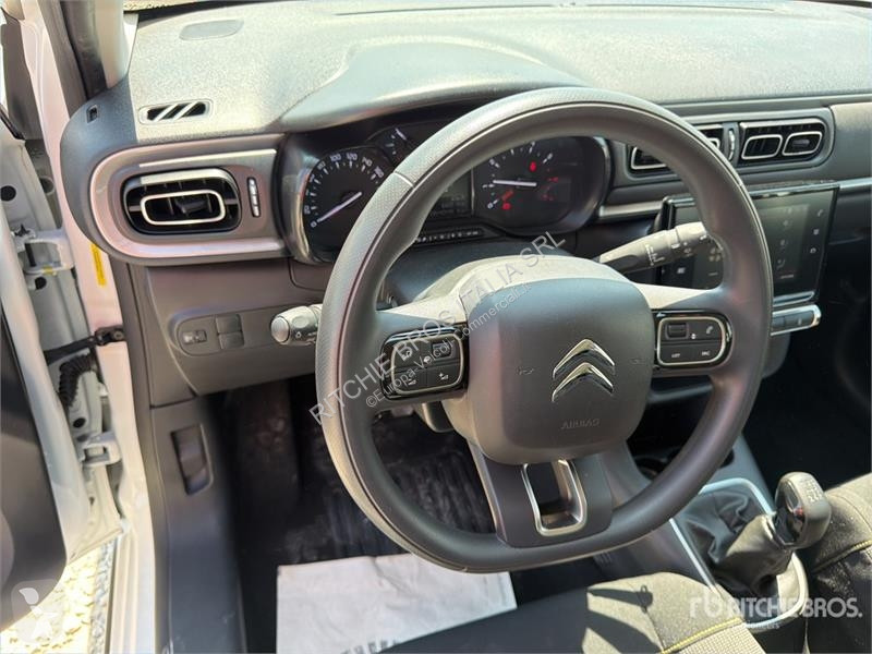 Комерційні автомобілі Citroën C3