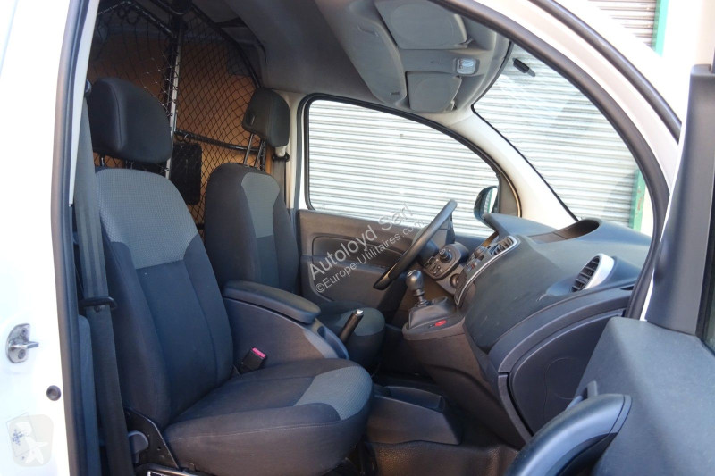 Véhicule utilitaire Renault KANGOO 1,5 DCI 95