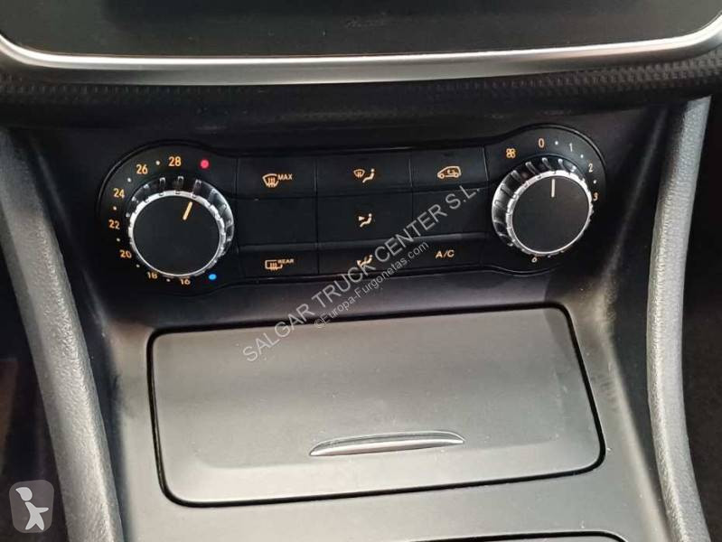 Furgoneta Mercedes