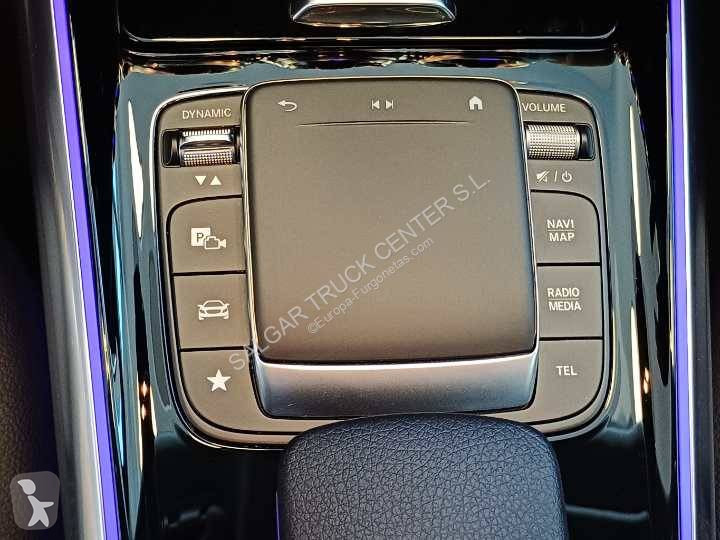 Комерційні автомобілі Mercedes