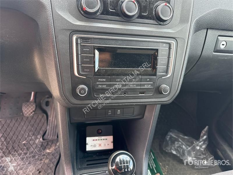 Комерційні автомобілі Volkswagen Cargo Van